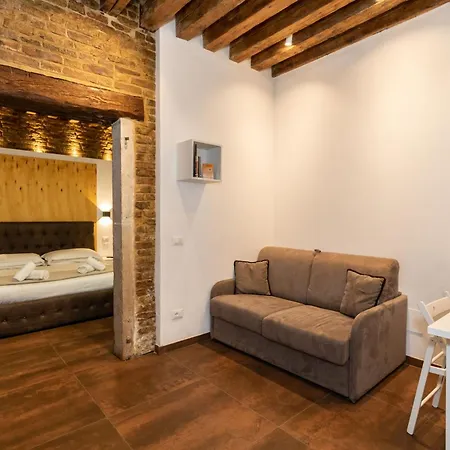 Giorgiapartaments Bronze Esclusive Apartman