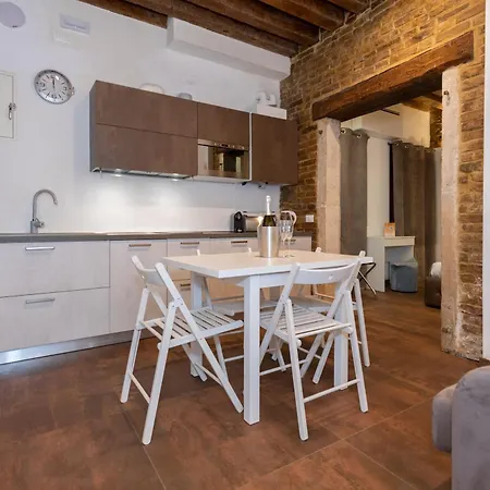 Giorgiapartaments Bronze Esclusive البندقية